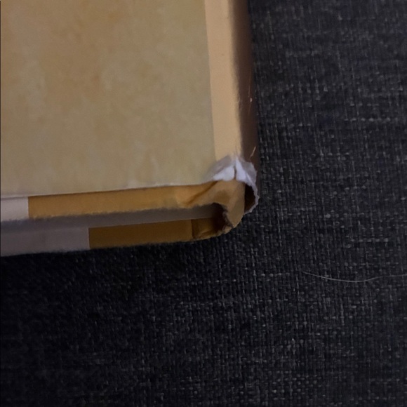 The Help by Kathryn Stockett - Yellow Hardcover - Picture 3 of 6